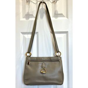 WORTHINGTON - EUC Vintage Leather Shoulder Bag in Taupe. SWEET!